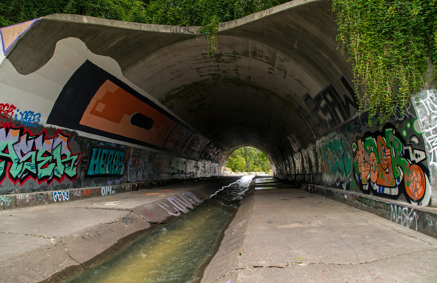 20140912. Toronto's very own chunnel can be found along Black Cr