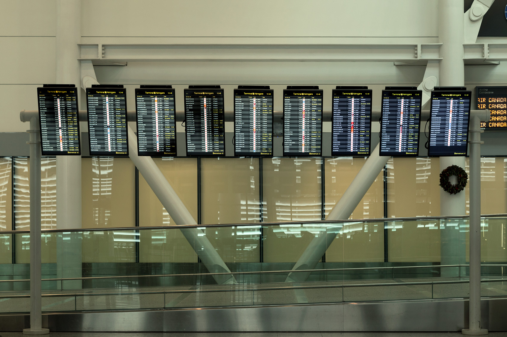 20150108. An seemingly suspended set of screens shows flight arr