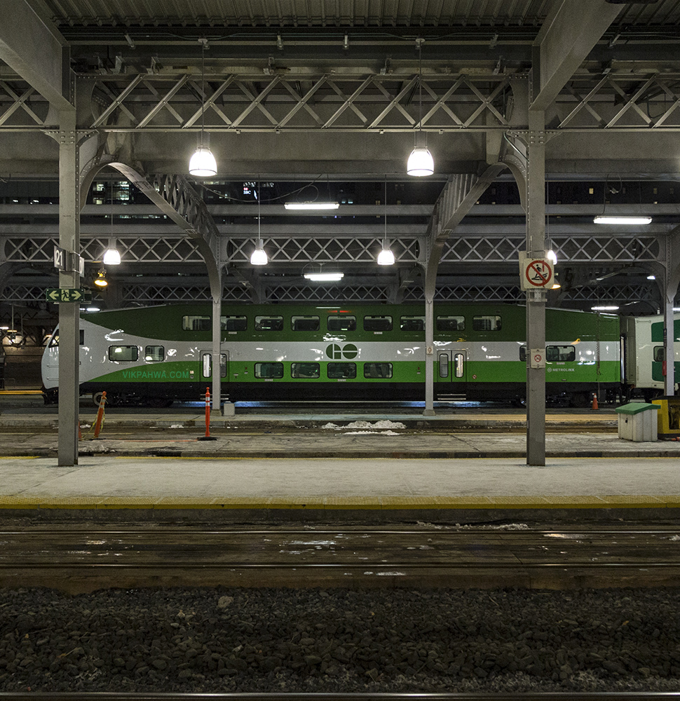 20170113. A profile view of a 61,000 kg GO Transit bi-level coac