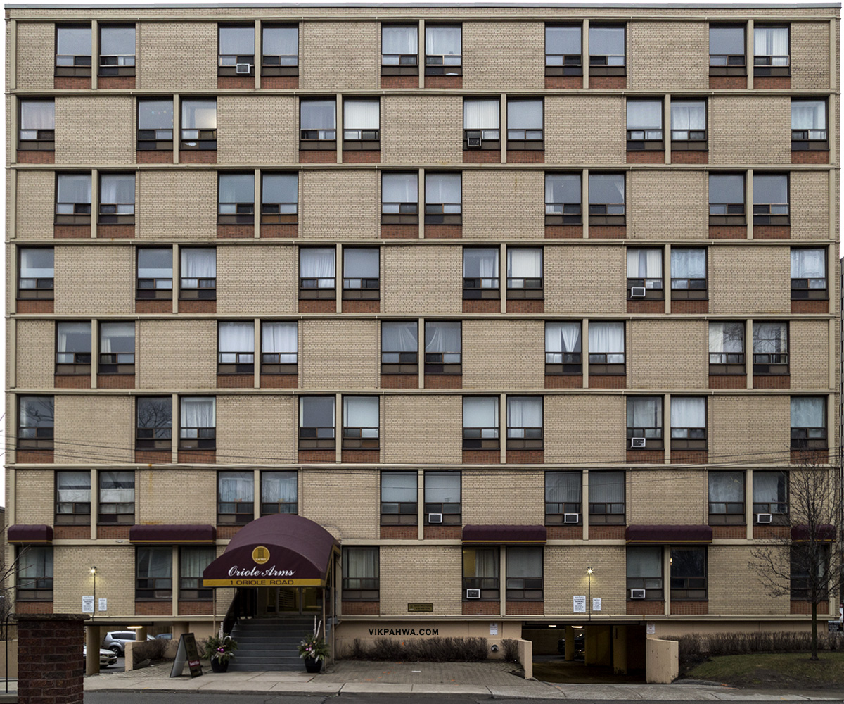 20170207. The vintage modernist Oriole Arms apartments in Toront