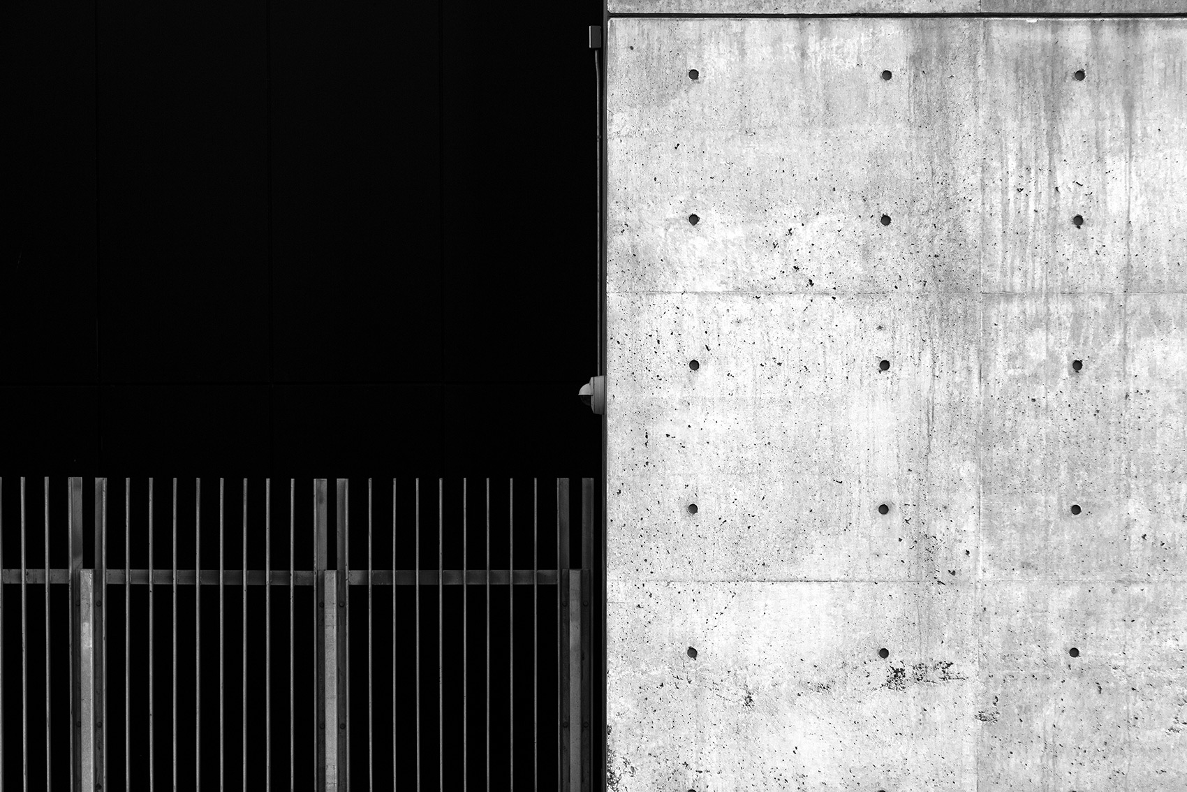 20141015. Concrete wall meets metal fence and void. Minimal Aesthetic ...